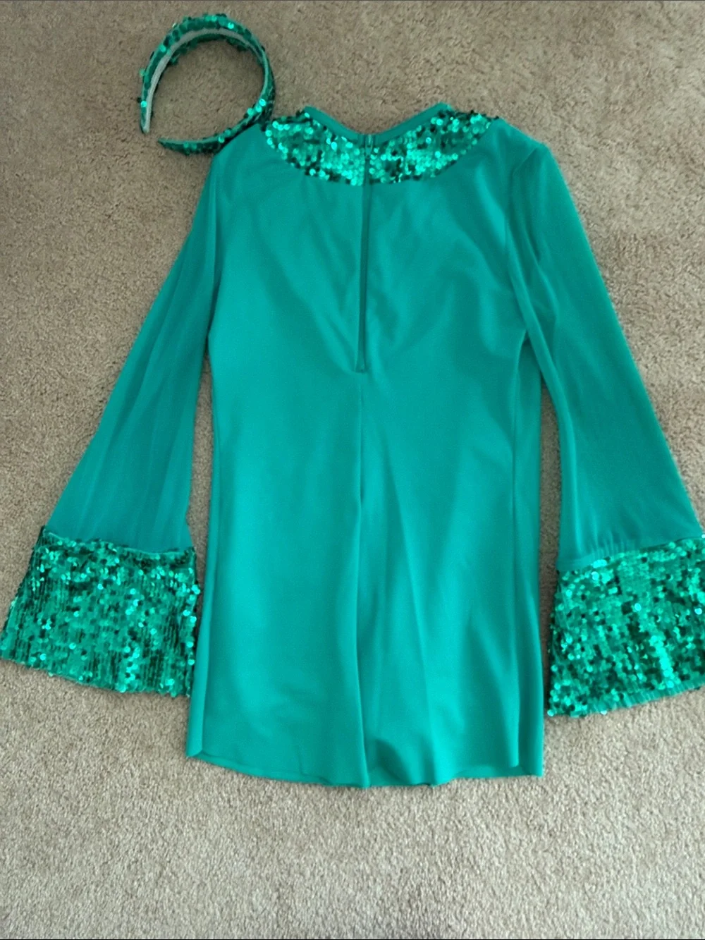 Weissman MC medium child - Teal Sequin Long Sleeve dance costume with Headband